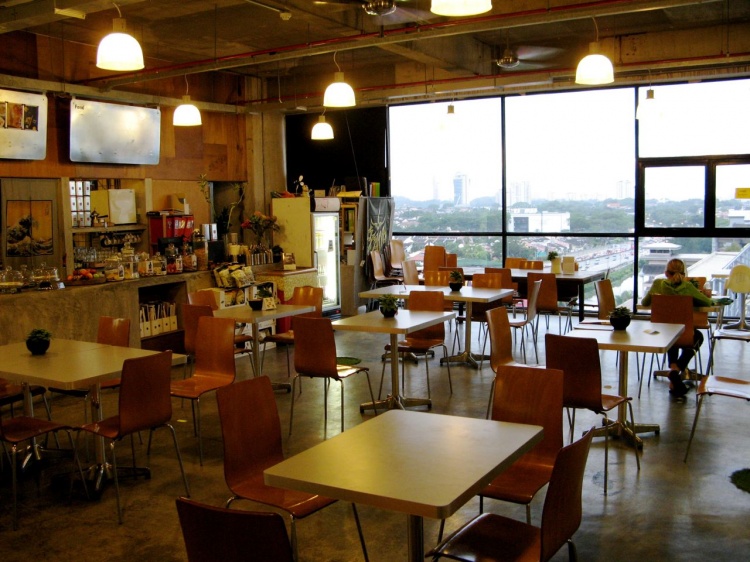 Příjemné posezení - ale na Jámu to nemá... Příjemné posezení - ale na Jámu to nemá...